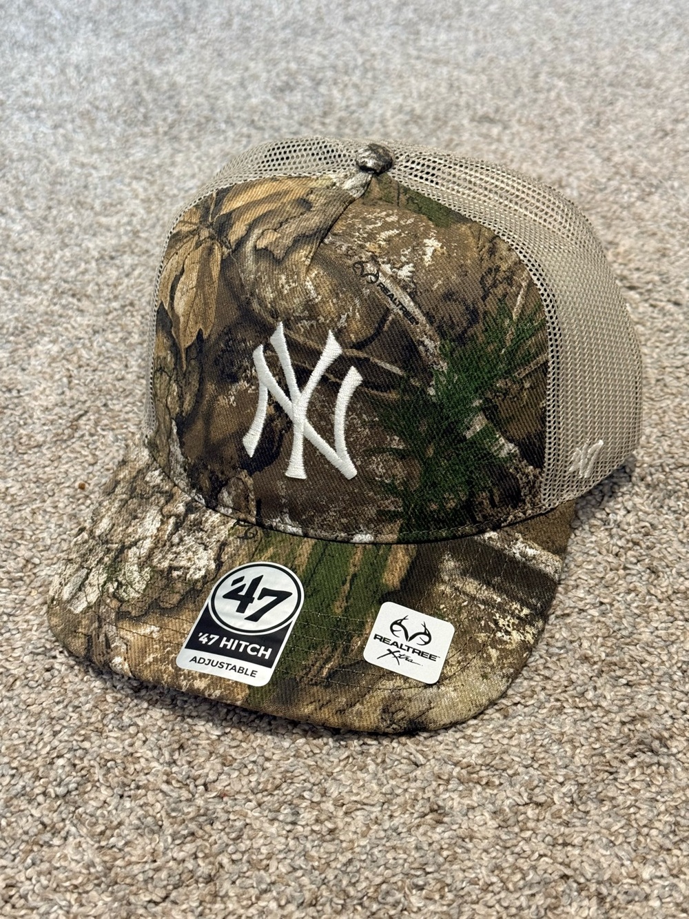 ’47 Brand MLB New York Yankees Real Tree Camo Hitch Trucker Hat